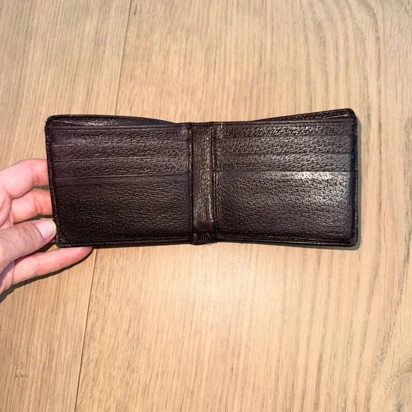 Gucci Mens Brown Leather Bifold Wallet with Green and Red Stripe - Picture 7 of 13